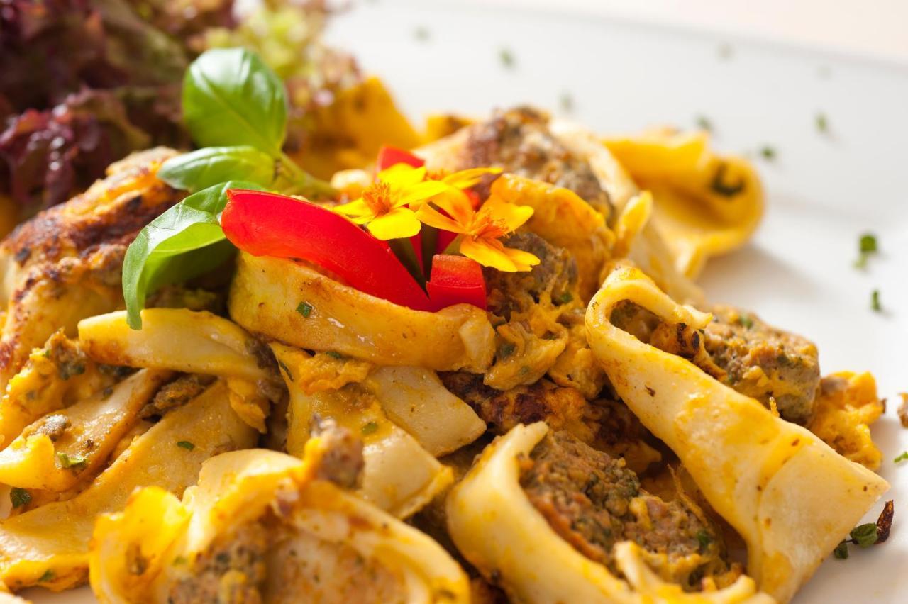 Akzent Hotel Restaurant Hirsch 하이덴하임안데어브렌츠 외부 사진
